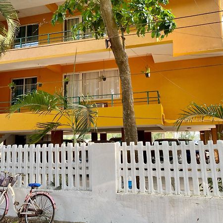 Ferienwohnung Bluebell Meadows 2Bhk Varca Exterior foto